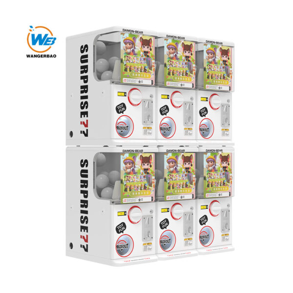 Mini Gashapon Machine DAMON BEAR Plastic