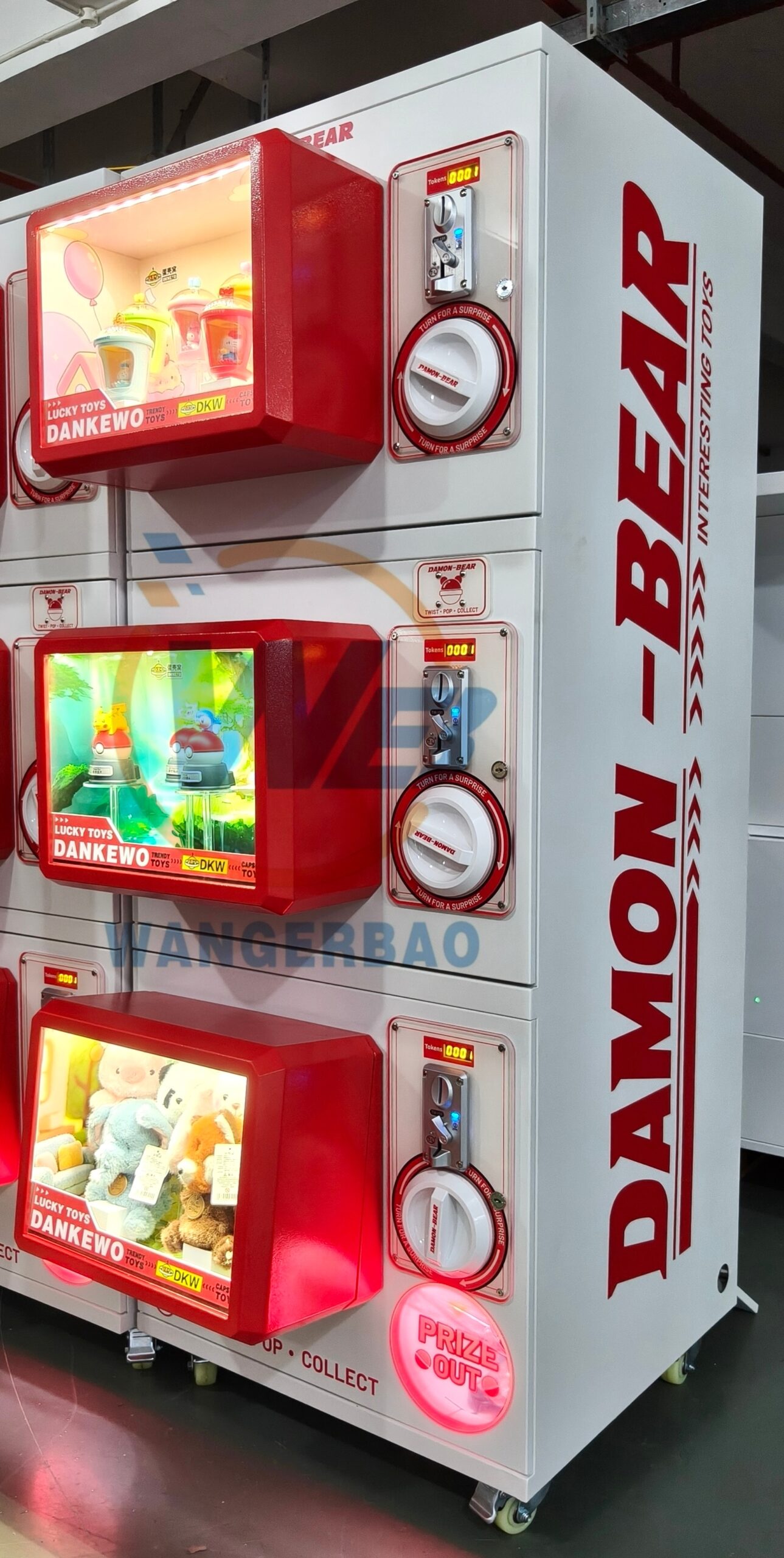 new triple-deck 12-15cm gacha machine-7